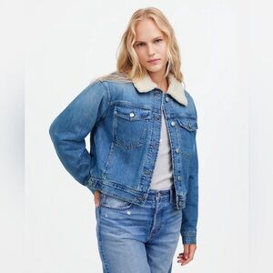 NWT - Madewell Sherpa-Collar Jean Jacket in Lanesboro Wash